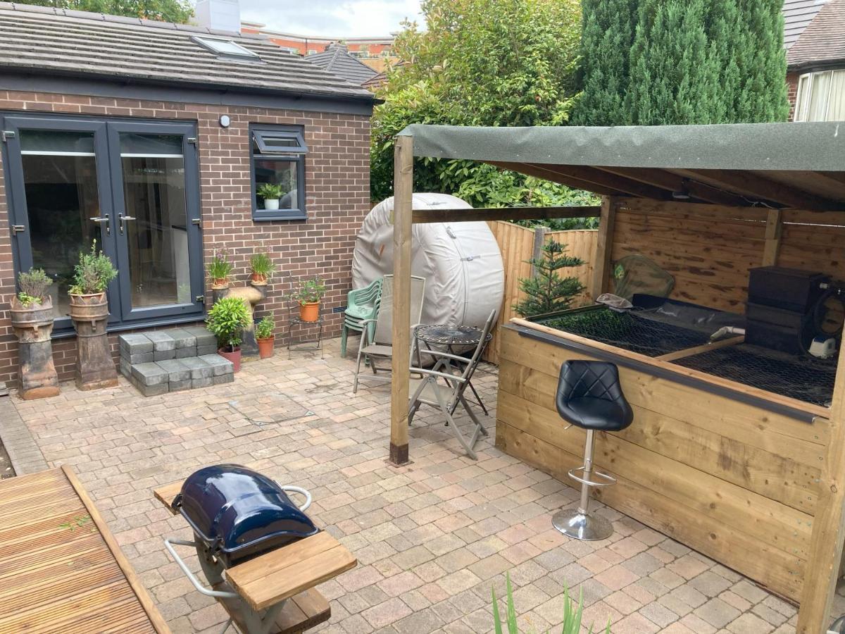 Beautiful Detached Private Annex In Great Location Apartment Manchester Bagian luar foto